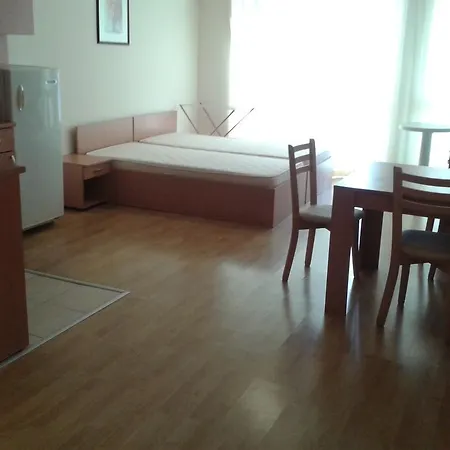 Panorama Beach Aparthotel *
