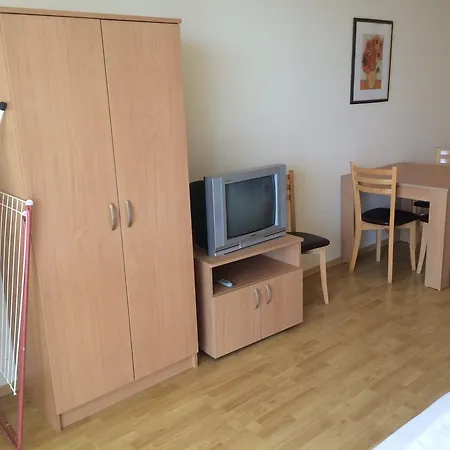 Panorama Beach Aparthotel *